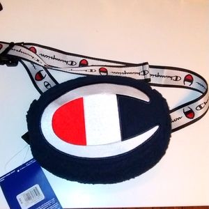 CHAMPION I Sherpa Belt Bag I NWT